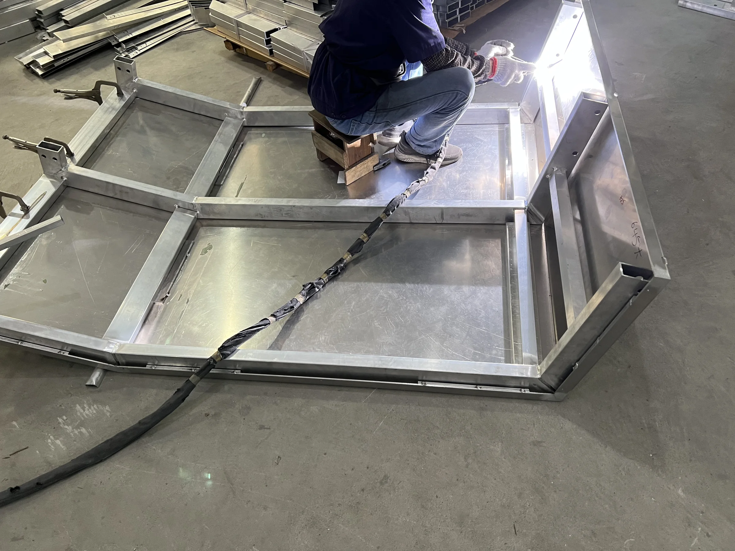Metal components in the workshop